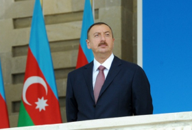 Россияне Ильхаму Алиеву доверяют больше чем Саргсяну - РЕЙТИНГ